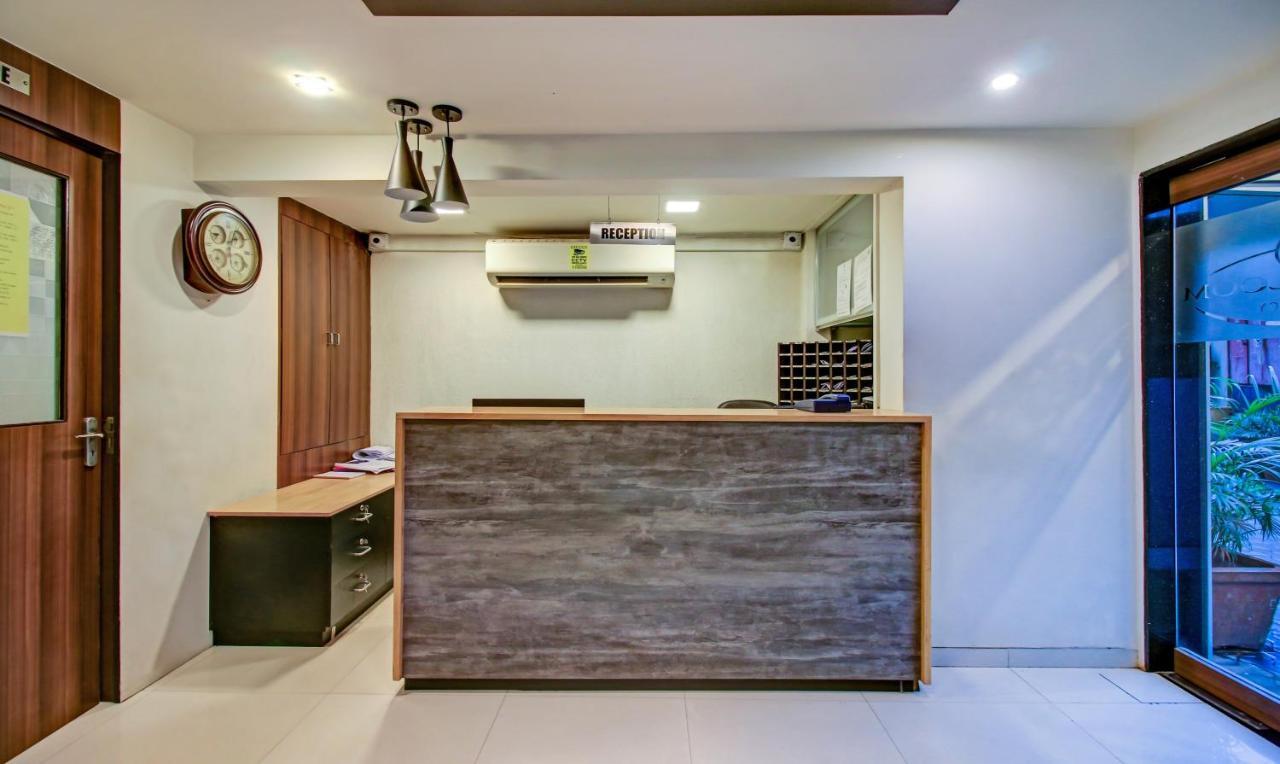 Treebo Lake Bloom Powai Bombay Exterior foto